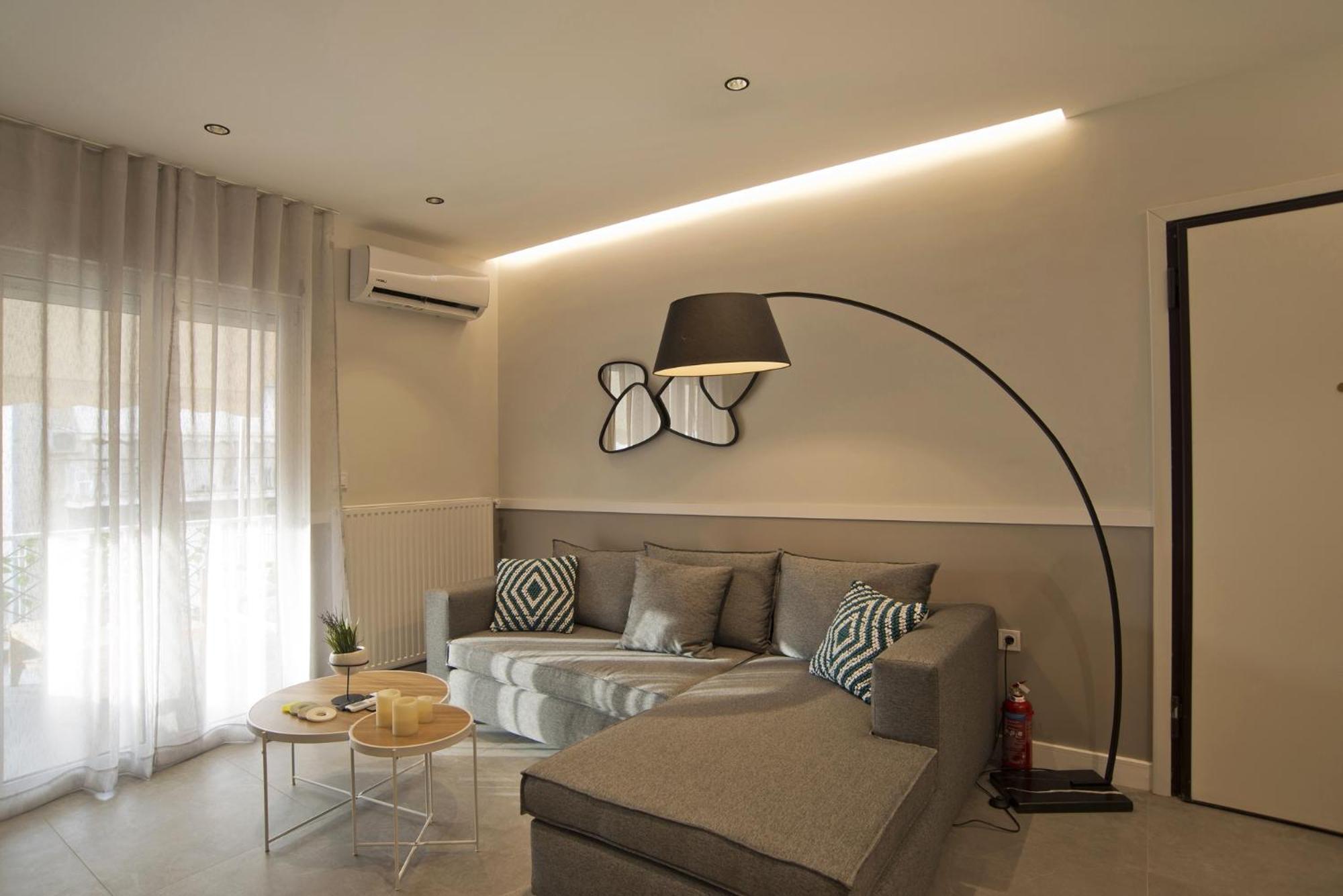 Urban Allure Athena Bagian luar foto